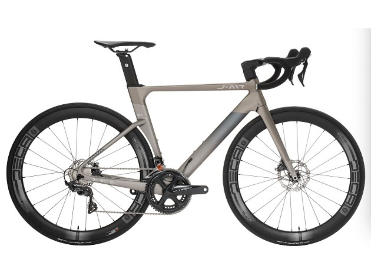 Java J-Air Fuoco 105 Integrated Carbon Handlebar - Carbon Wheels