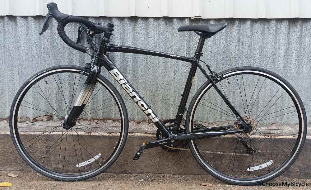 bianchi c2c nirone 7 road bike Via Shimano Claris 8-Speed Hydroformed tubing with internal cable routing and a carbon fork make it the perfect first performance road bike 2008 Bianchi Via Nirone 7