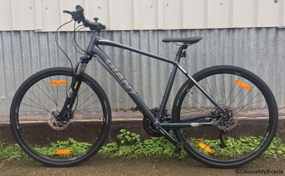Giant Roam 2 Disc (2019) - Review  Expert Reviews  ChooseMyBicycle