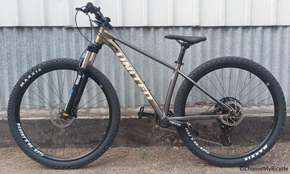 United Clovis 6.10 29 - Review
