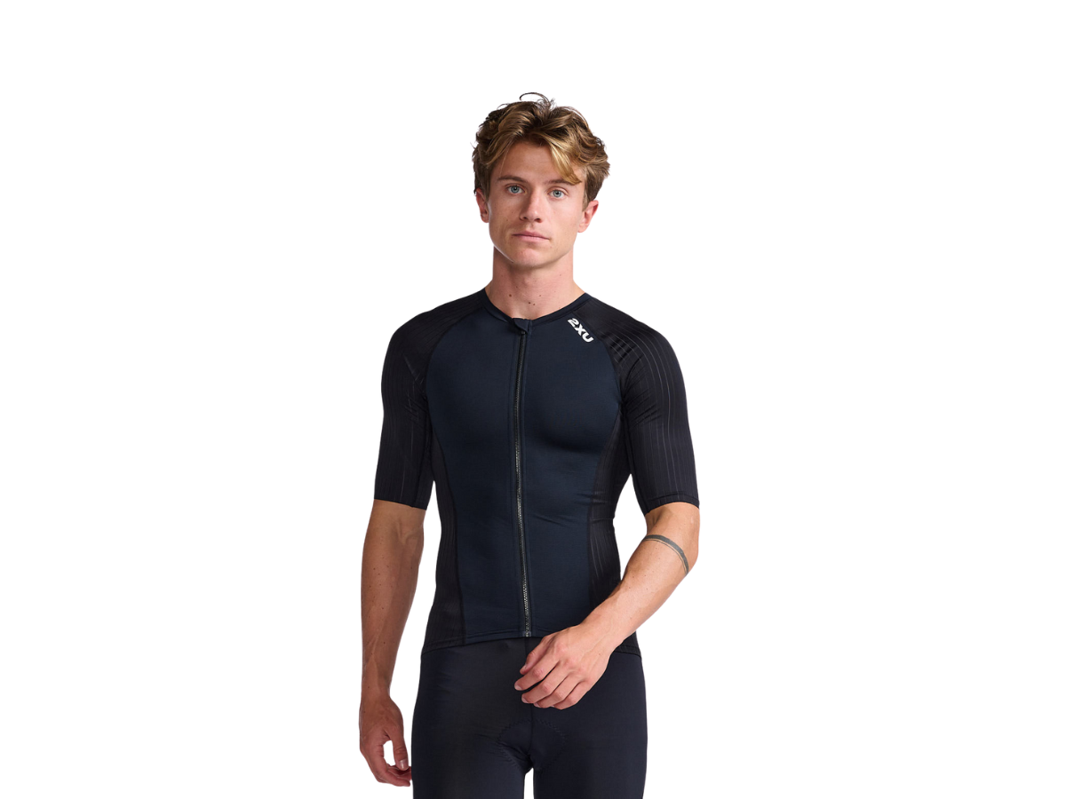 2XU Men Aero sleeved Tri. Top Black/White