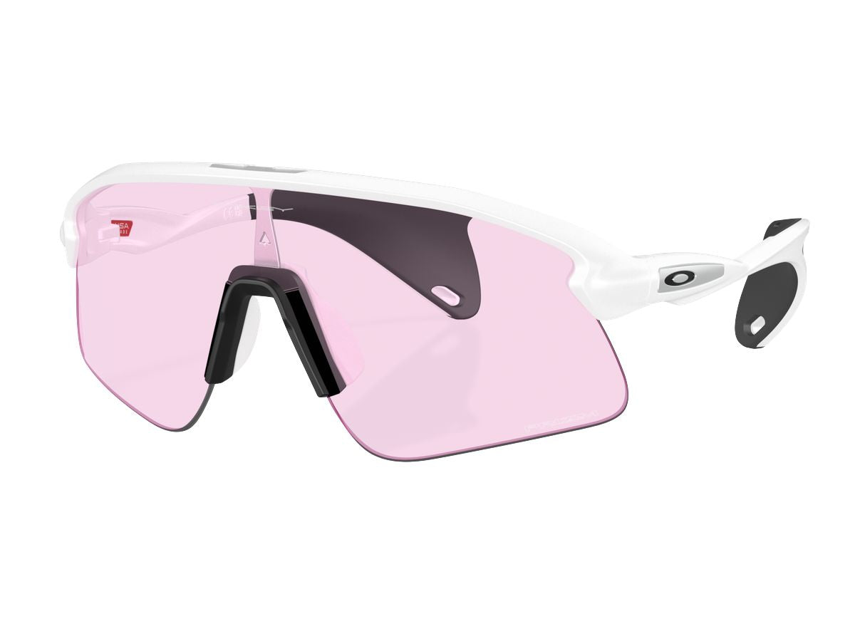 9518-07  Stunt Devil S Matte White Prizm Low Light