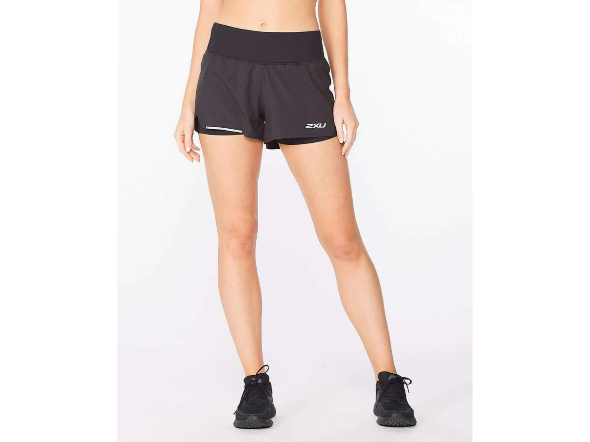 2XU Aero 2-in-1 3 inch Shorts - Black-Silver