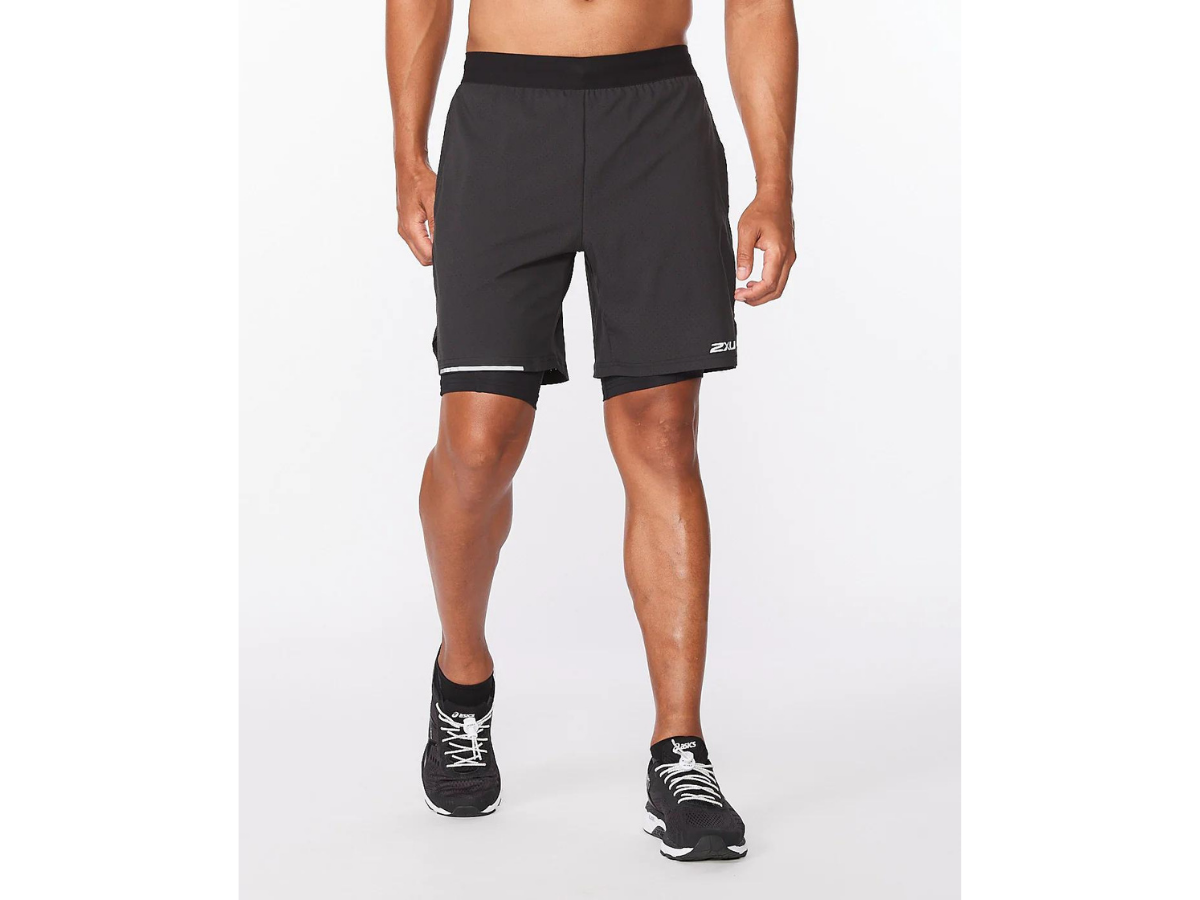 2XU Aero 2-in-1 7 Inch Shorts - Black-Silver Reflective