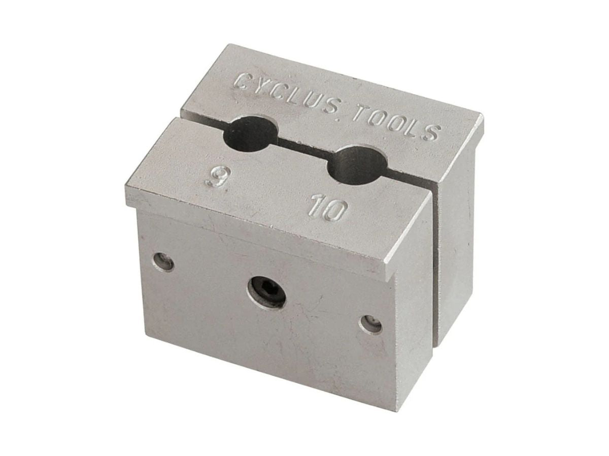 Cyclus Tools Axle Vice Springloaded, 9Mm And 10Mm