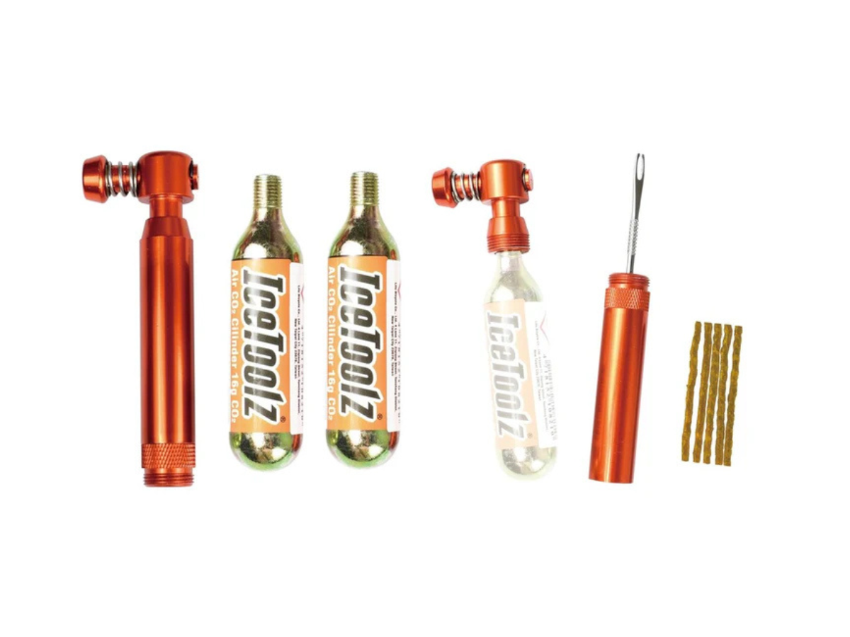 Icetoolz A812F Airfill Tubeless Tire Repair Kit With Two 16G Co2
