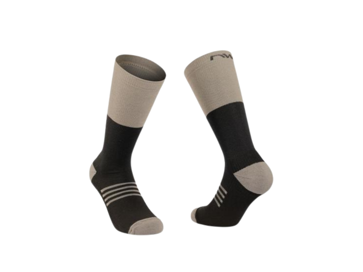 Northwave Extreme Pro High Winter Socks- Black/Sand 