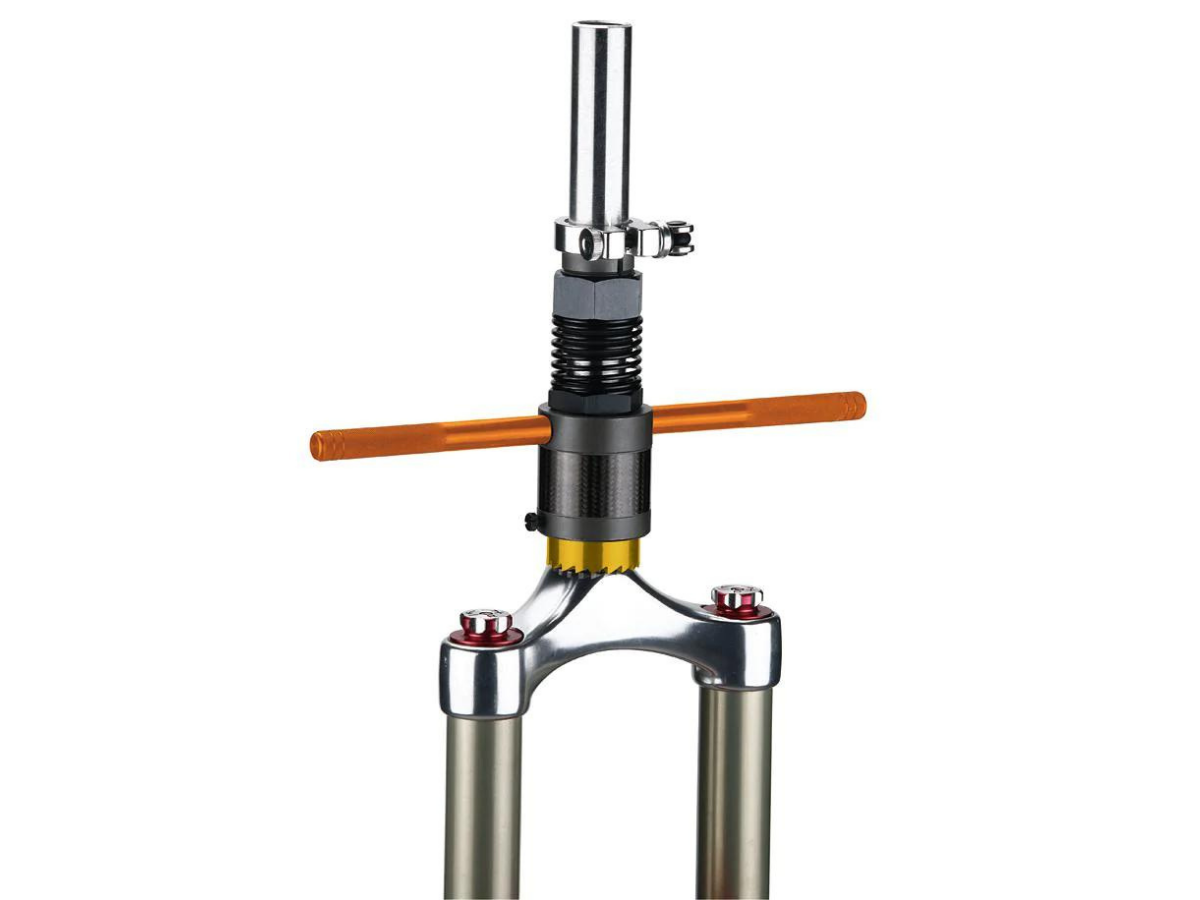 Icetoolz Crown Race Seat Cutting tool