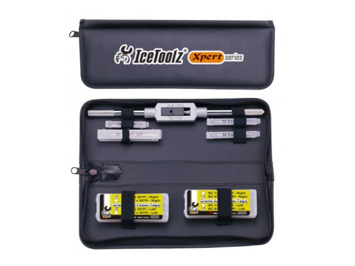 Icetoolz Pro Shop Tap Set with Wrench