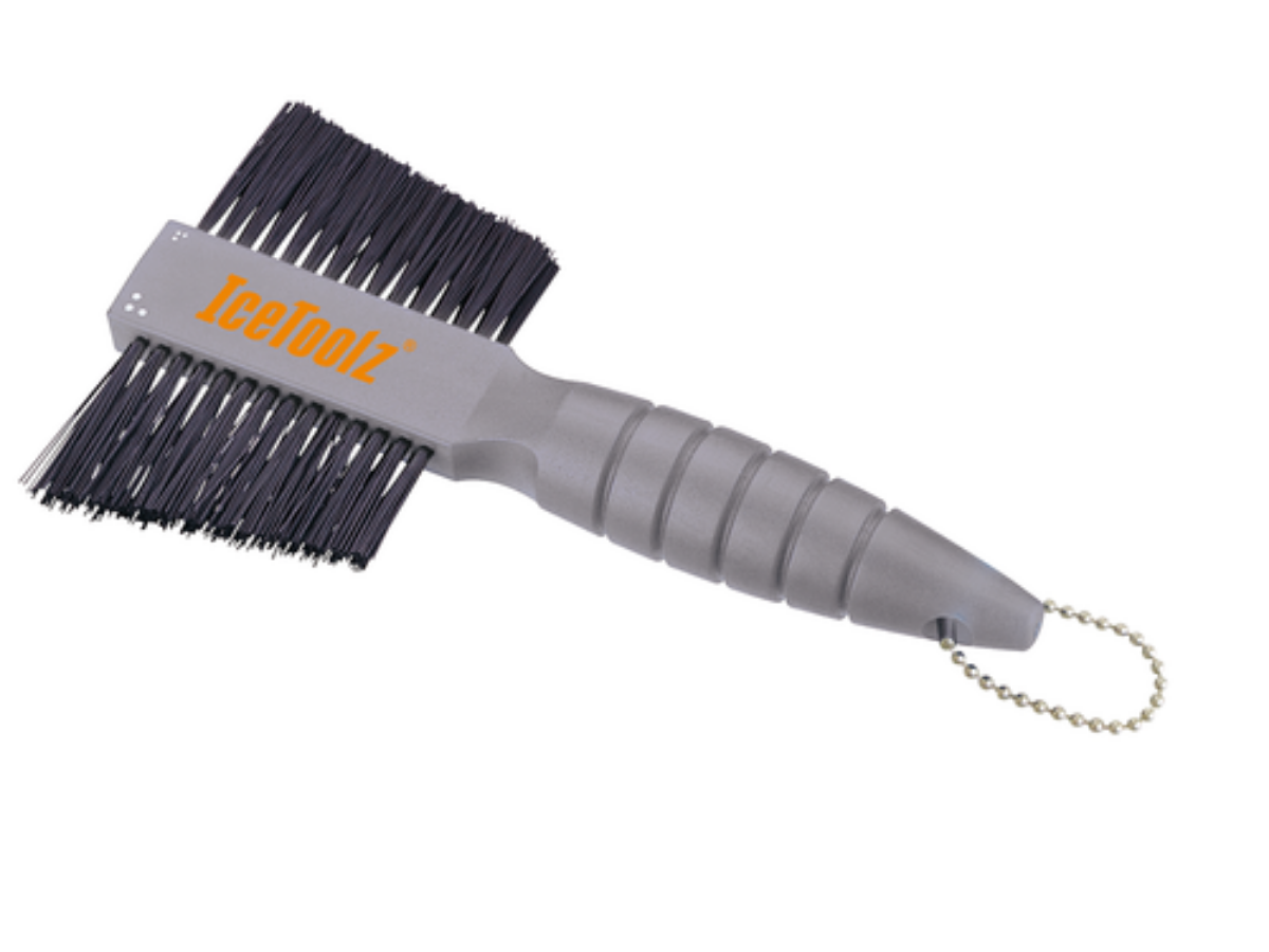 Icetoolz Two-way Brush