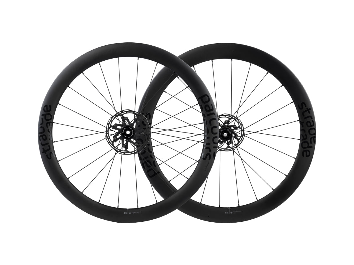 "Parcours Strade carbon wheelset 49/54 disc custom graphic – aerodynamic carbon road bike wheels for speed and stability"

