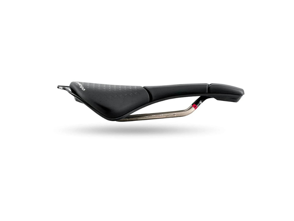 prologo saddle scratch M5 space nack 147 hard black AM