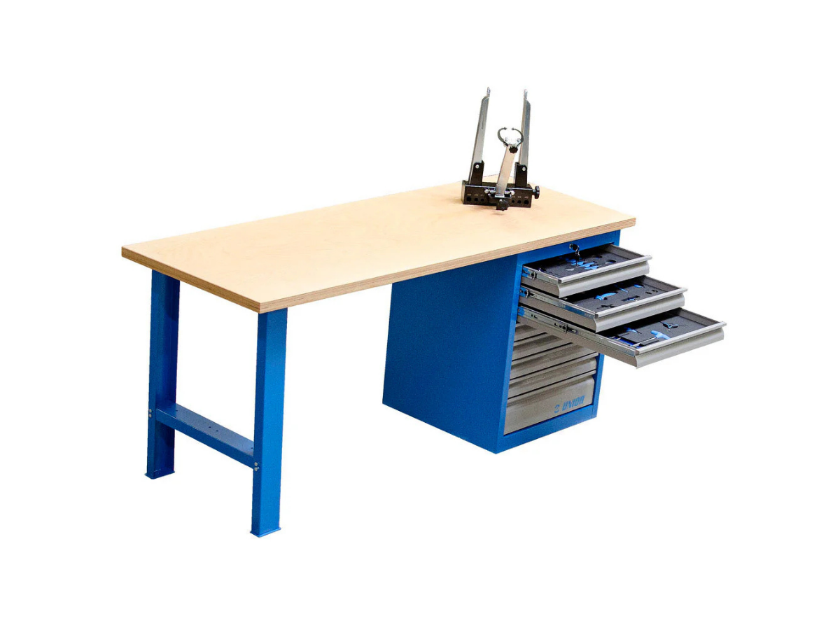 unior 2600B bike build workbench with 55 tools